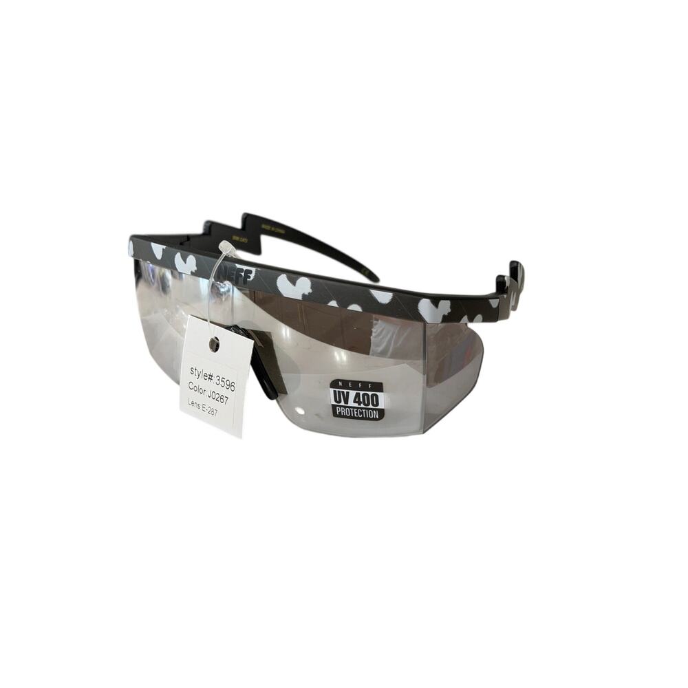 Neff Brodie Ducky White/Black Sunglasses w/ Extra lens